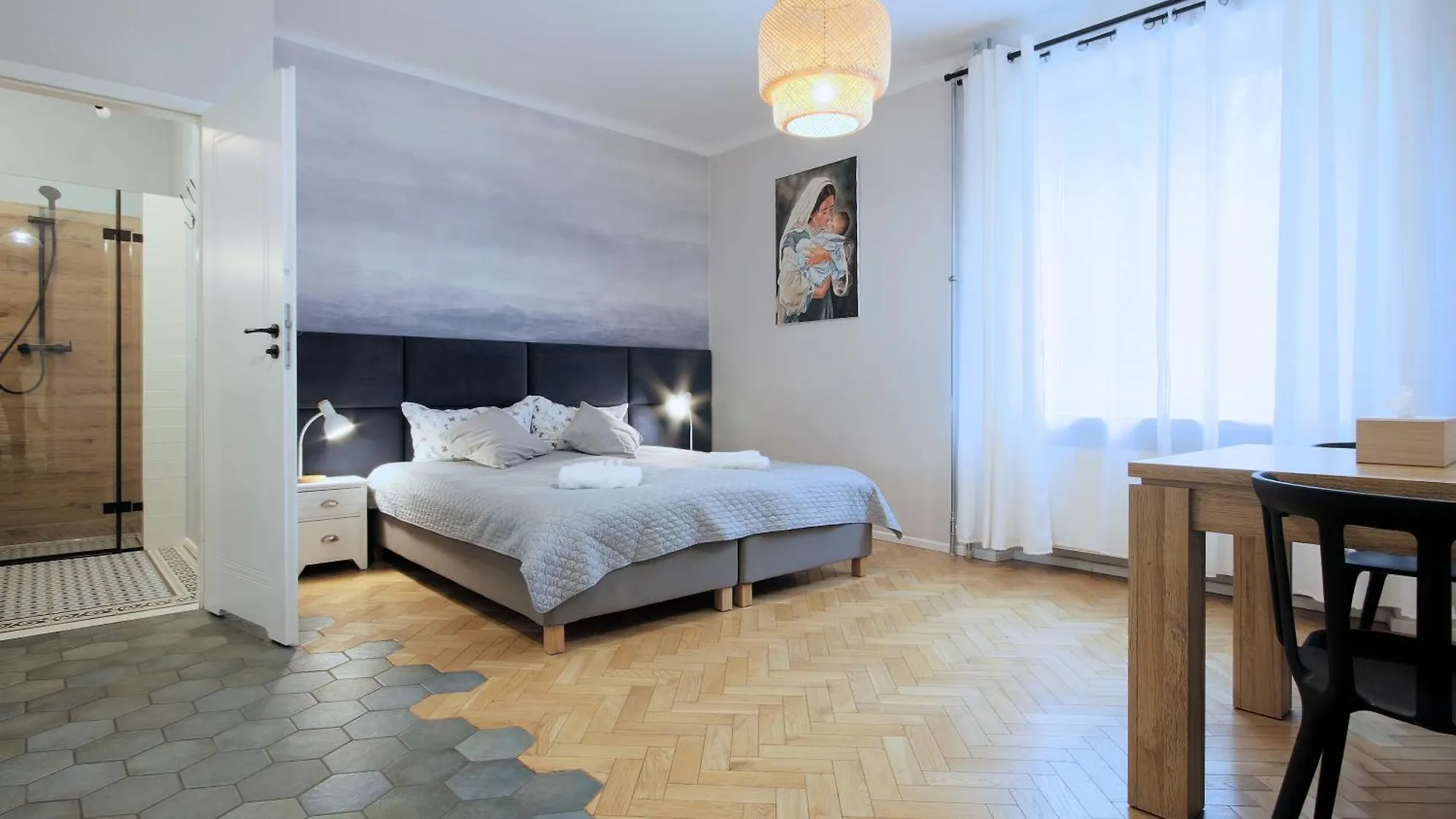 Kana - Stylish Apartment In Krakow Pomorska - Close, Wifi, Smart Tv Poland