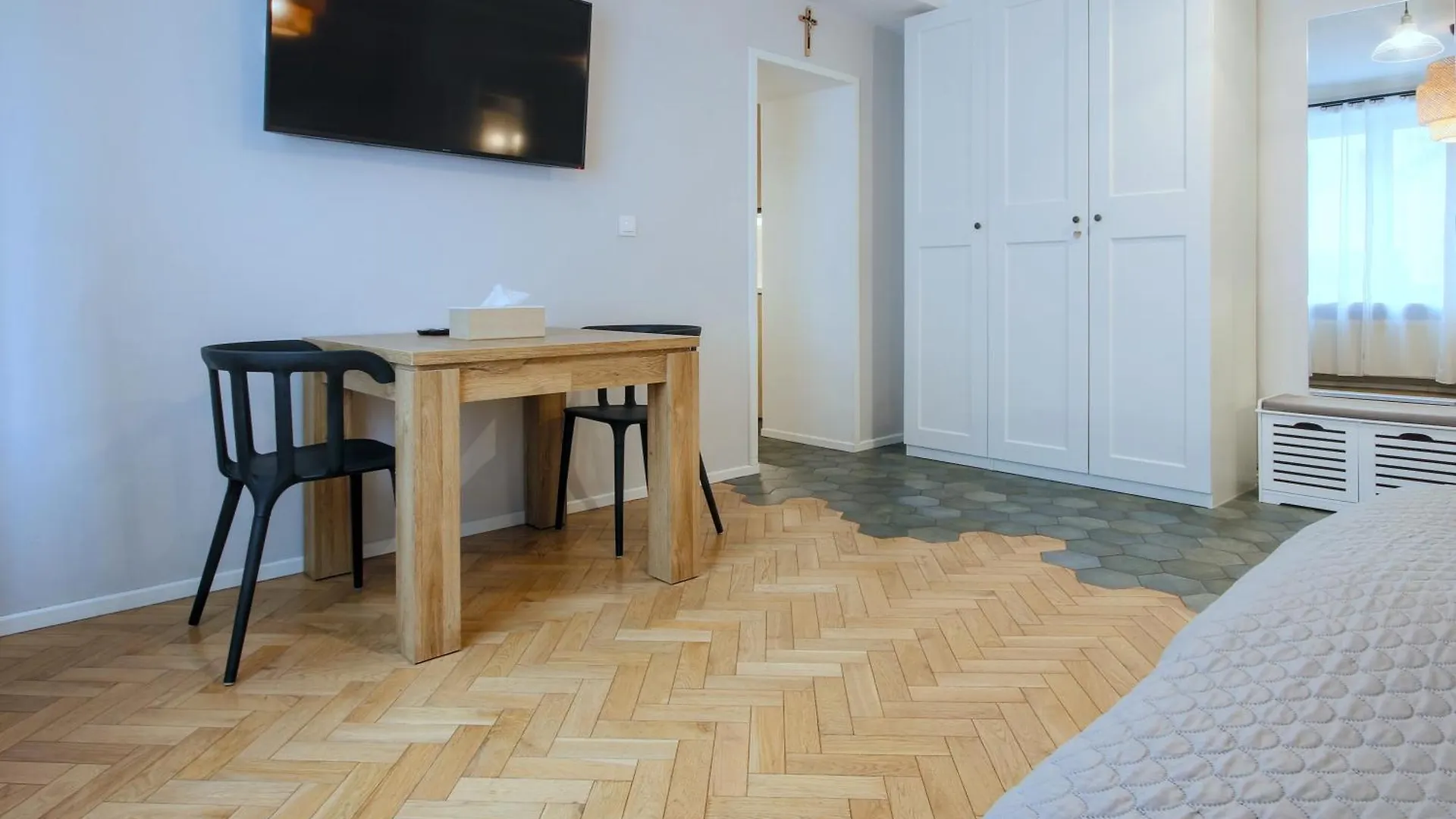 Kana - Stylish Apartment In Krakow Pomorska - Close, Wifi, Smart Tv